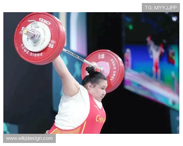 广西兰红姐妹勇夺全运会女子举重45公斤级冠亚军再创辉煌 广西兰红姐妹勇夺全运会女子举重45公斤级冠亚军再创辉煌