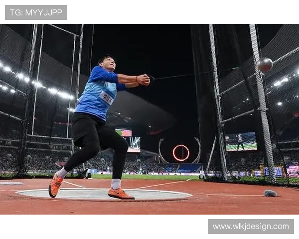 全景呈现全运会女子链球决赛激烈赛况深度解析与精彩瞬间震撼回顾